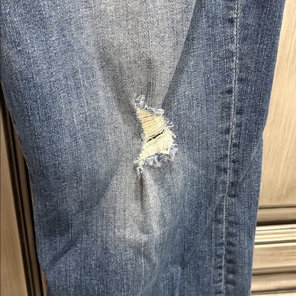 MOTHER Insider Crop Step Chew Dancing in Coals Distressed Denim Jeans - Picture 3 of 14